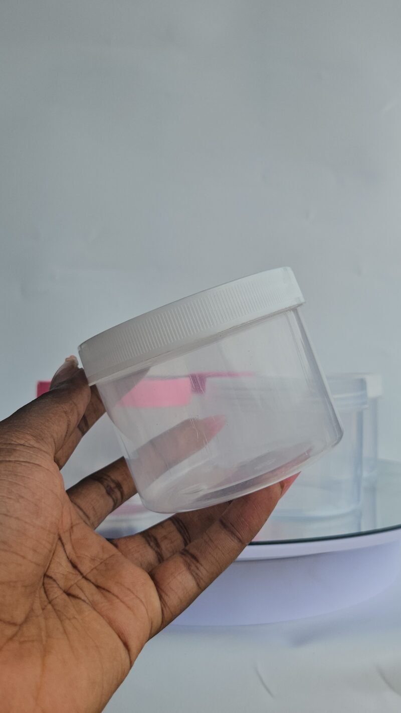 Nora Plastic jar