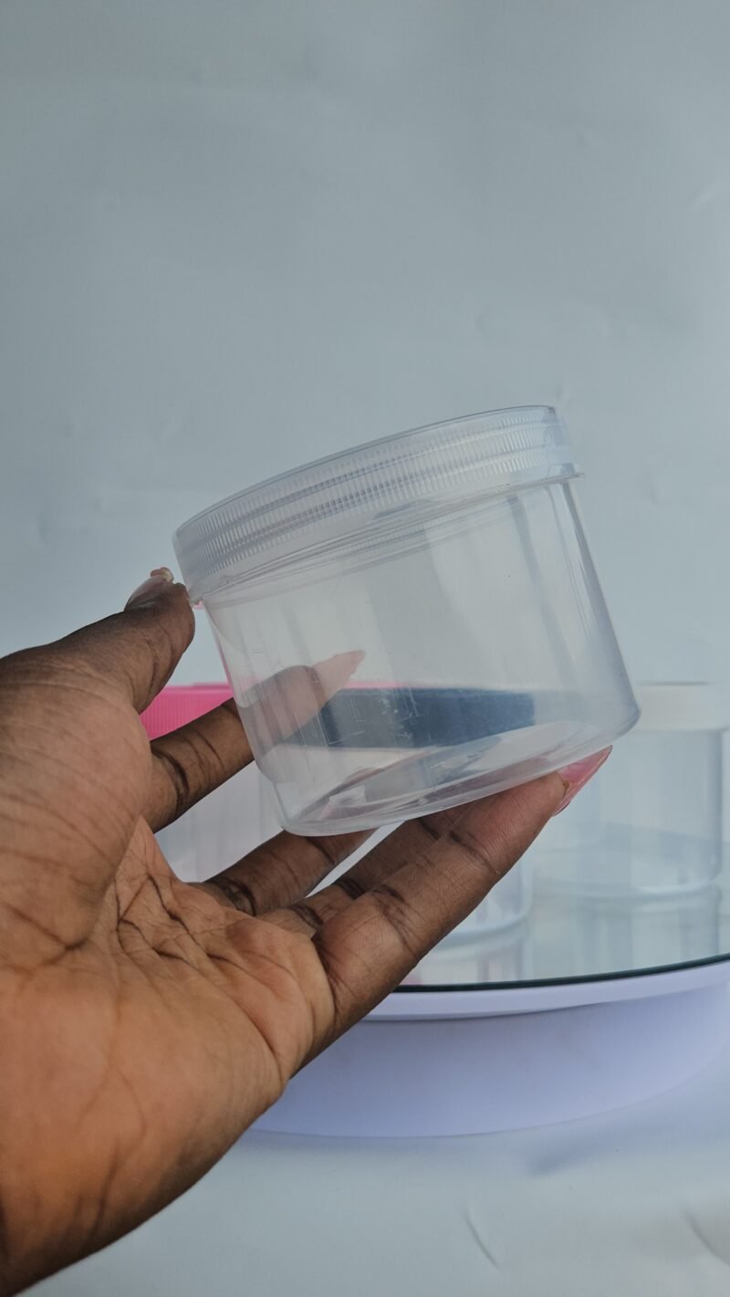Nora Plastic jar
