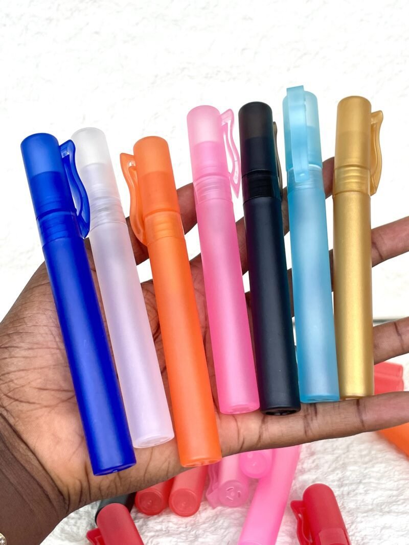 Pen spray bottles
