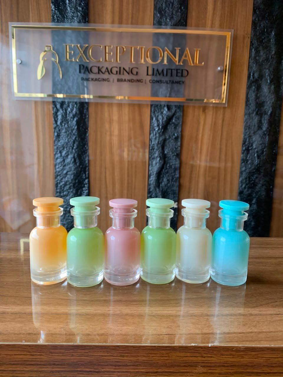 30ml multicolored bobby spray bottle 30ml multicolored bobby spray bottle